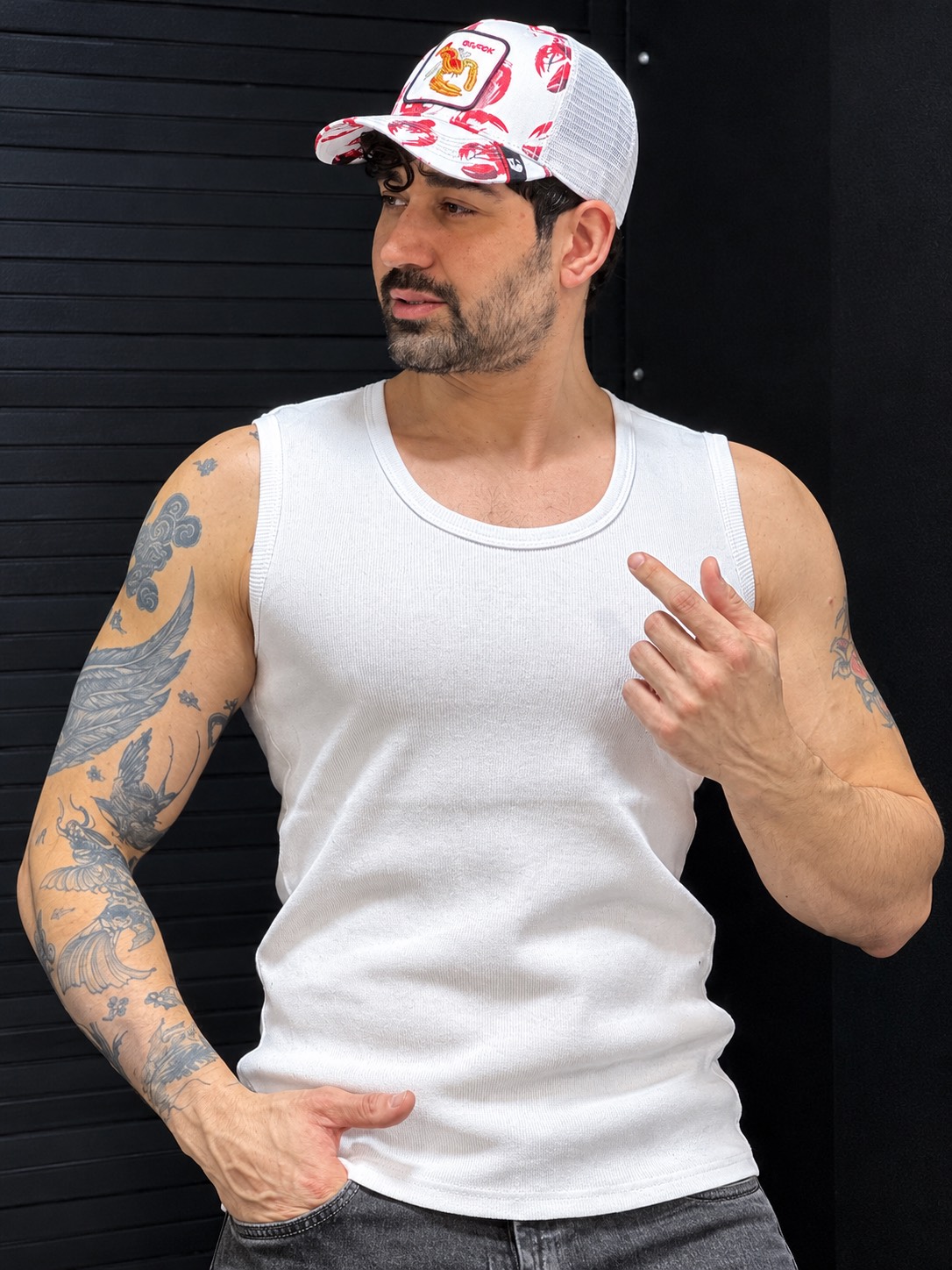 57AF8FF2-4AE0-47AD-9EDC-6B7957266DBB.png تنگ تاپ (سفید) - تصویر 1